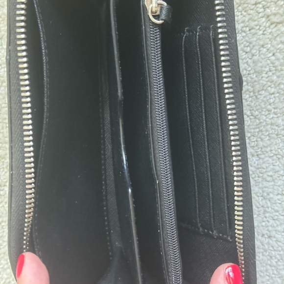 Matching Michael Kors purse and wallet - Picture 4 of 11